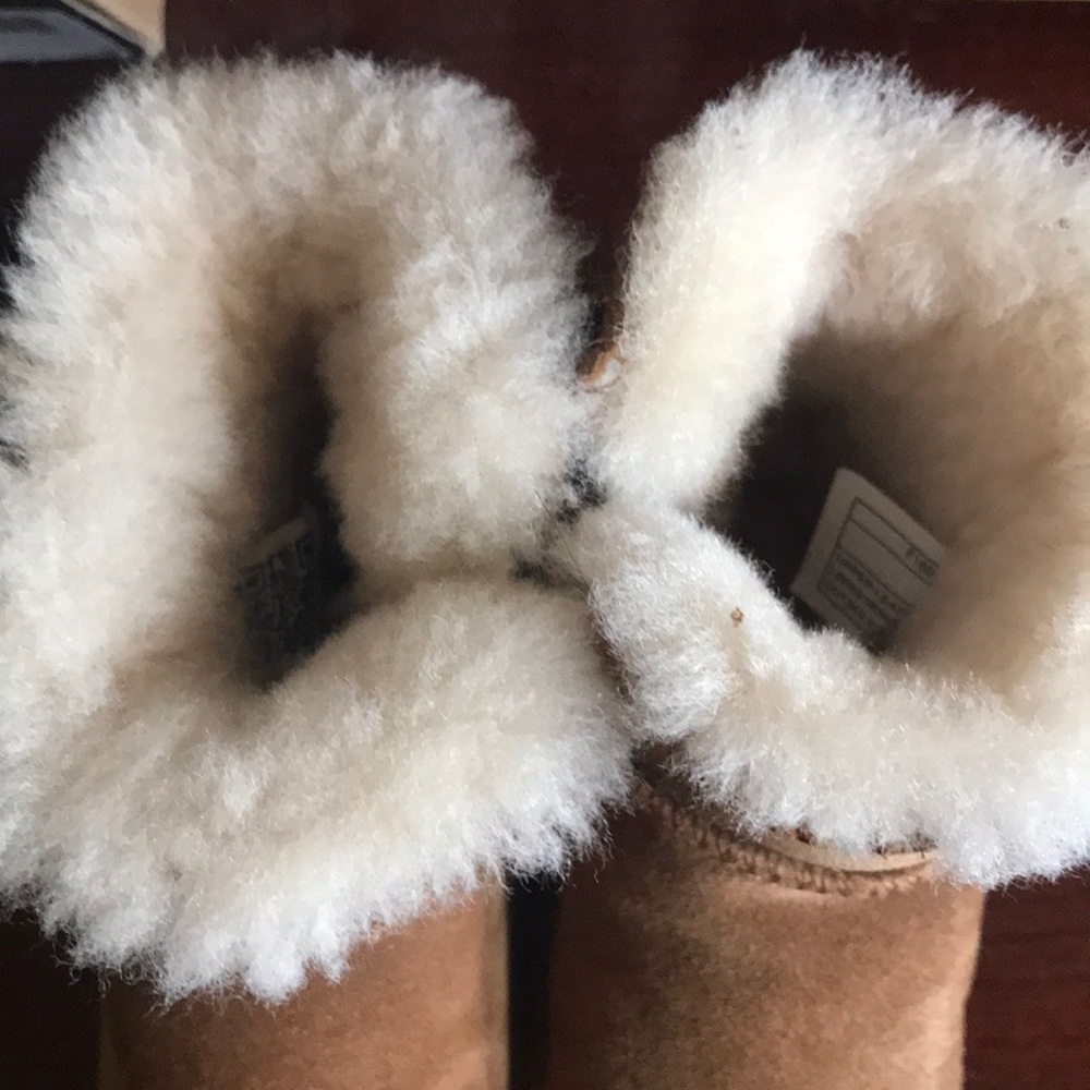 Baby Ugg - Picture 3 of 4